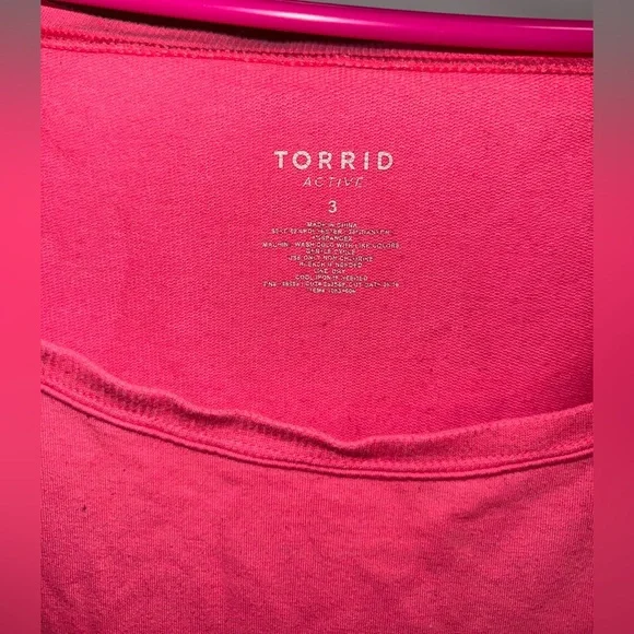Torrid active Slouchy Hot Pink Pullover size 3 - Picture 2 of 6